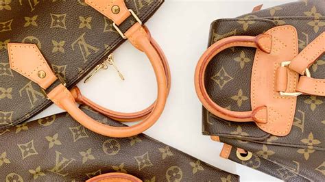 louis vuitton change purse dupe|louis vuitton necklace dupe.